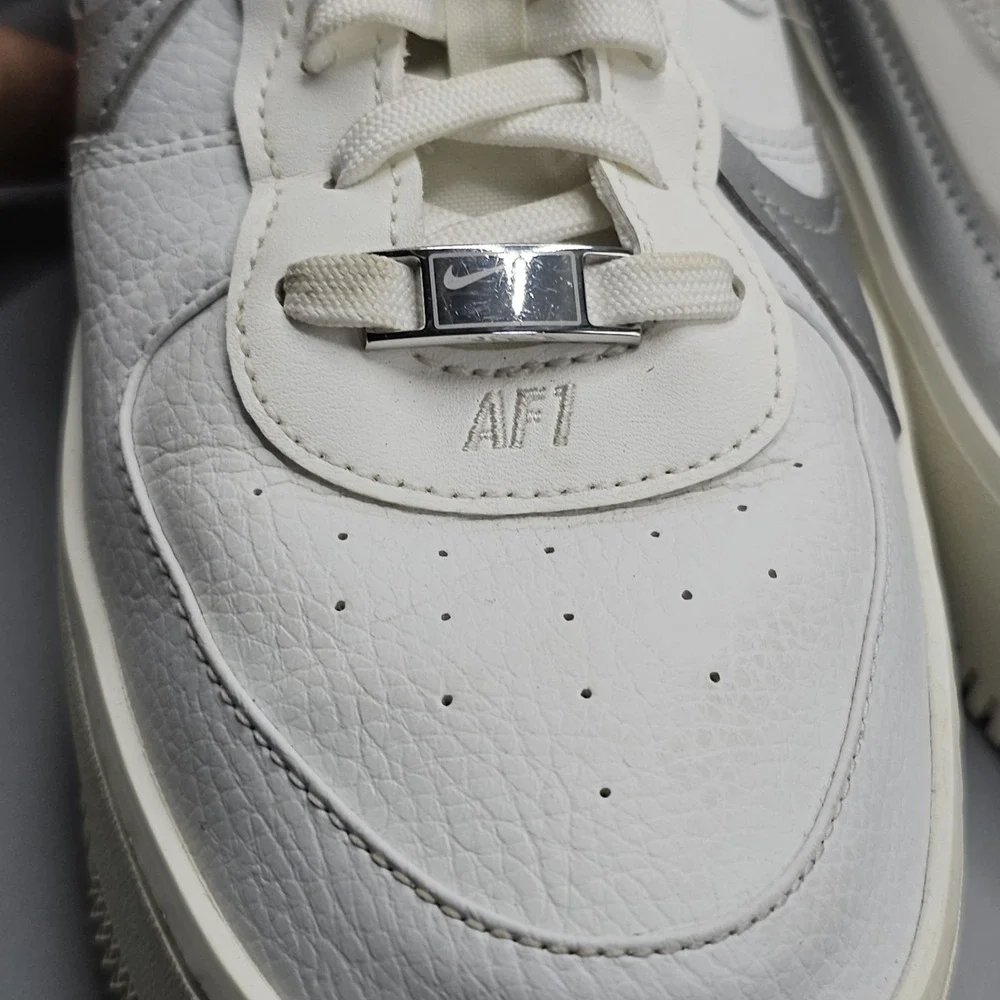 Nike Air Force 1 Platform PLT.AF.ORM Shoes Summit Silver Size 10.5 DJ9946-101